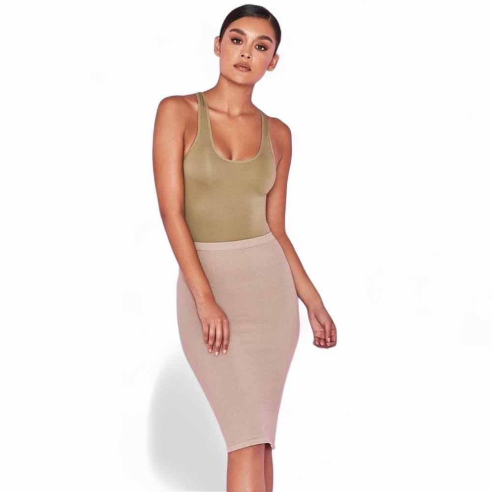 NWT House of CB Shahla Seamless Knit Pencil Skirt Taupe M/L